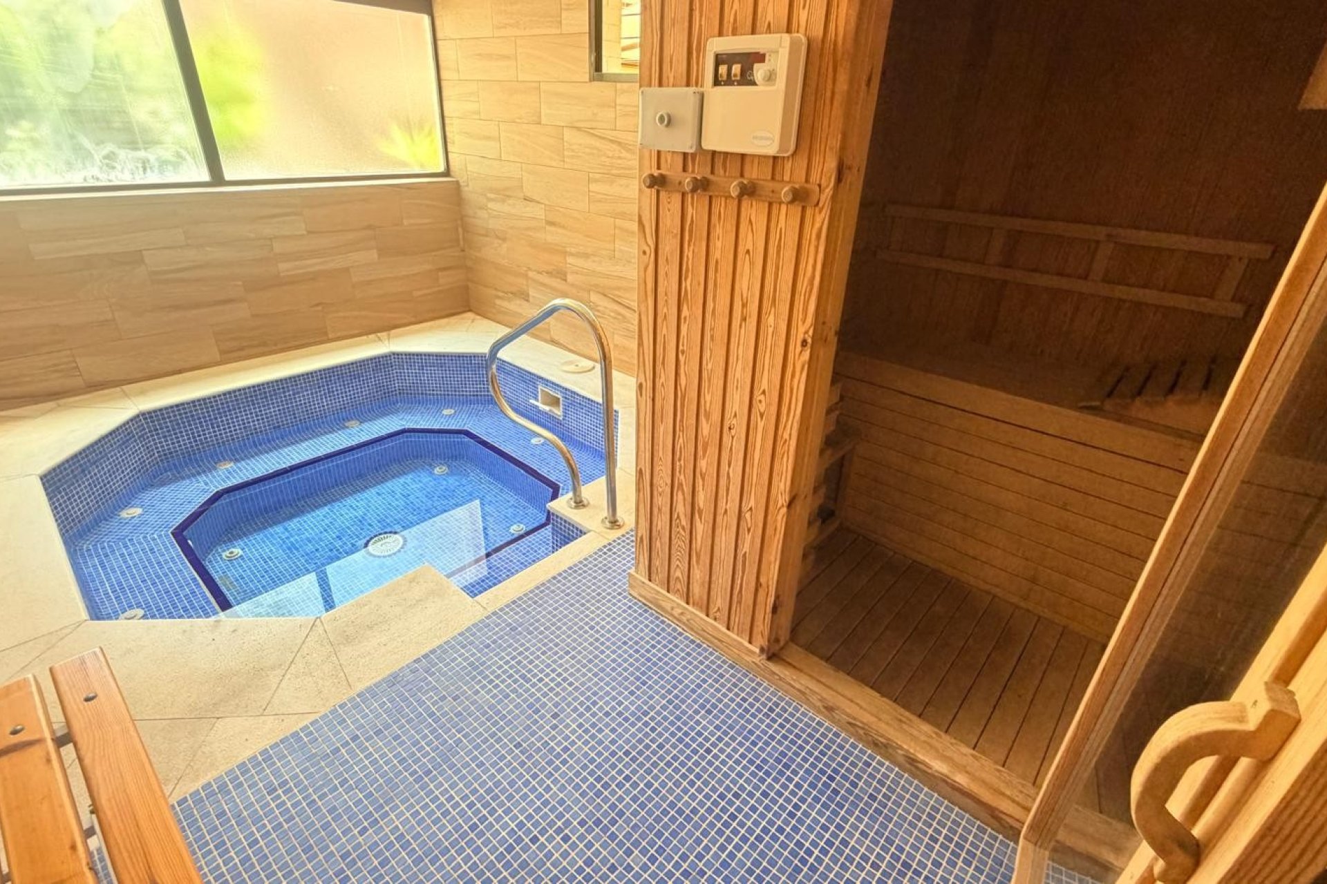Herverkoop - Appartement -
Orihuela Costa - Lomas de Cabo Roig