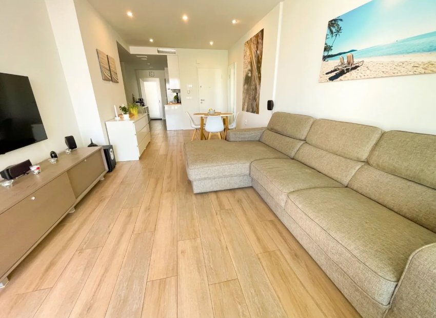 Herverkoop - Appartement -
Orihuela Costa
