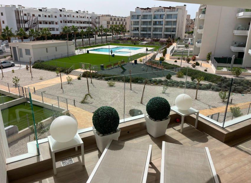 Herverkoop - Appartement -
Orihuela Costa