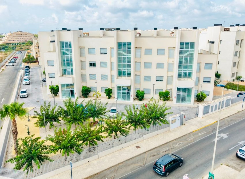 Herverkoop - Appartement -
Orihuela Costa