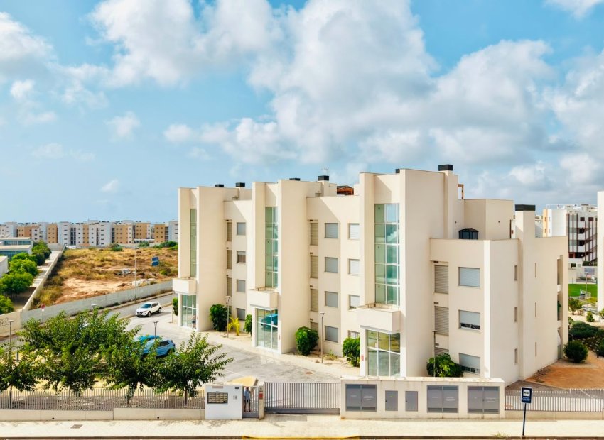 Herverkoop - Appartement -
Orihuela Costa