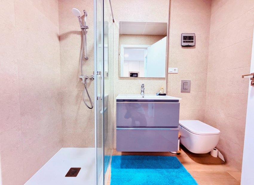 Herverkoop - Appartement -
Orihuela Costa