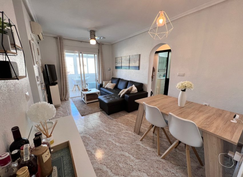 Herverkoop - Appartement -
Orihuela Costa