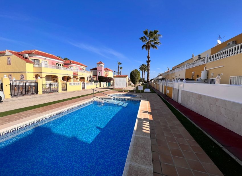 Herverkoop - Appartement -
Orihuela Costa