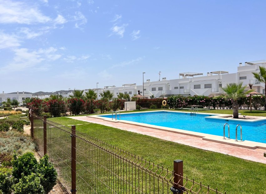 Herverkoop - Appartement -
Orihuela - Entre Naranjos Vistabella Golf
