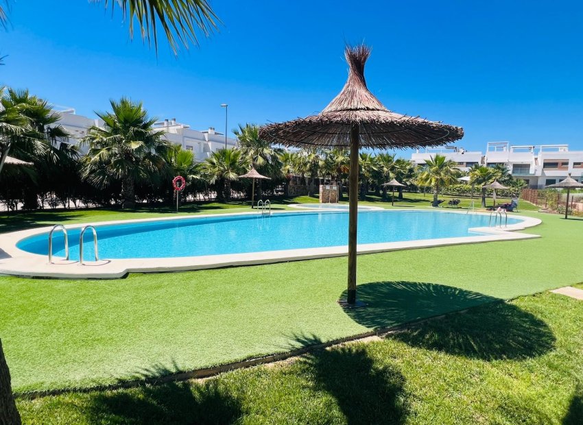 Herverkoop - Appartement -
Orihuela - Entre Naranjos - Vistabella Golf