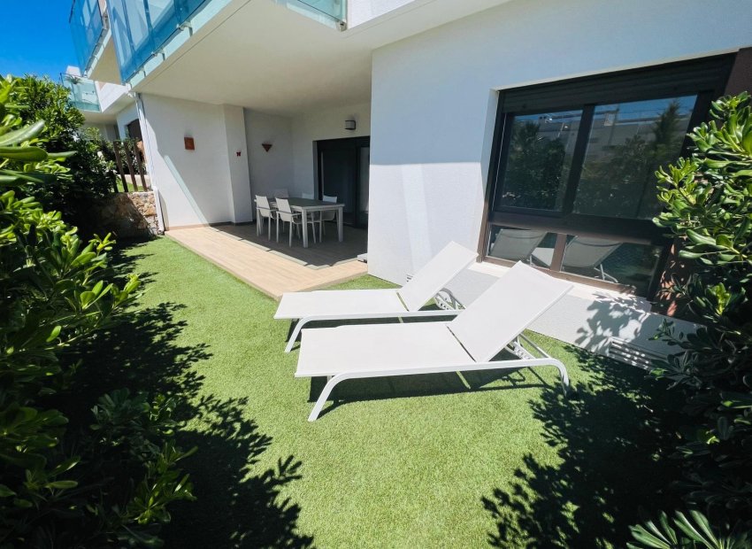 Herverkoop - Appartement -
Orihuela - Entre Naranjos - Vistabella Golf