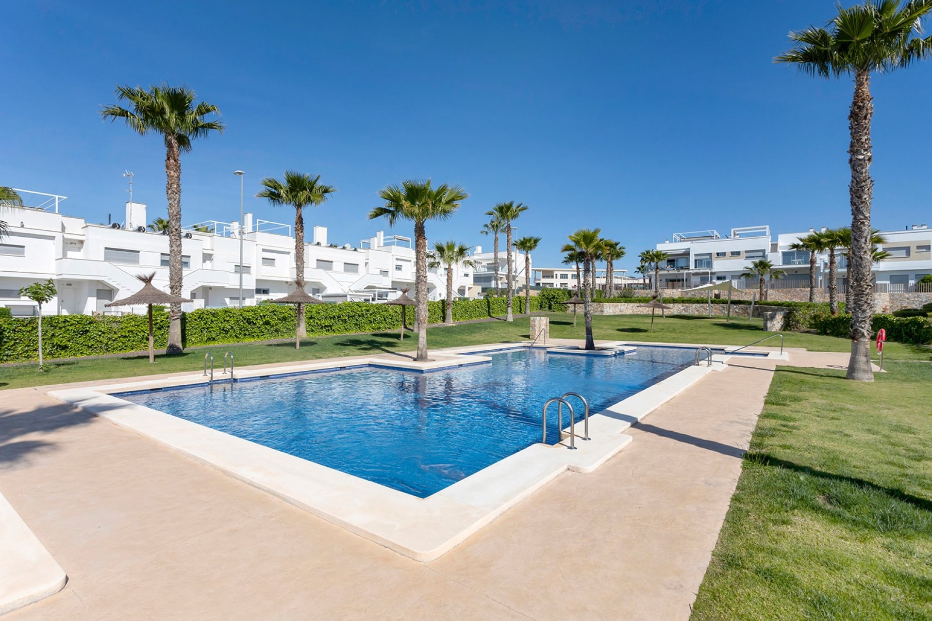 Herverkoop - Appartement -
Orihuela - Vistabella Golf