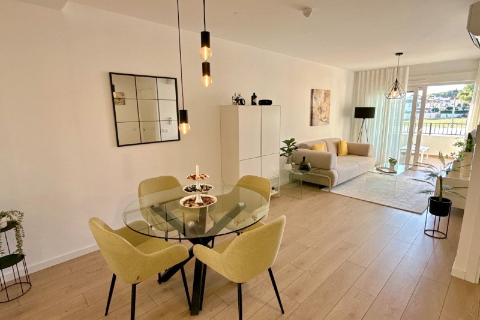 Herverkoop - Appartement -
Pilar de la Horadada - Mil Palmeras