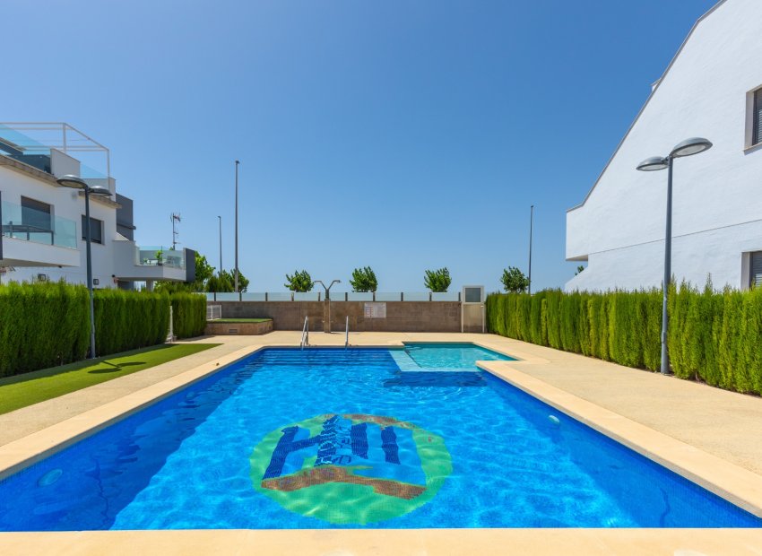 Herverkoop - Appartement -
Pilar de la Horadada