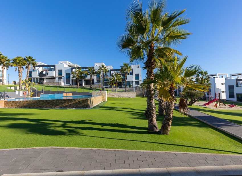 Herverkoop - Appartement -
Punta Prima