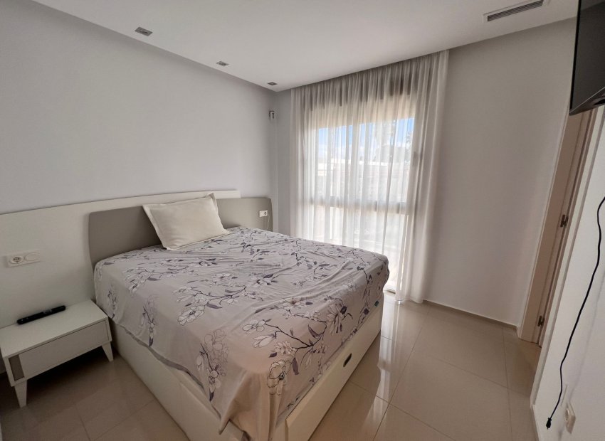 Herverkoop - Appartement -
Rojales - Lo Marabú