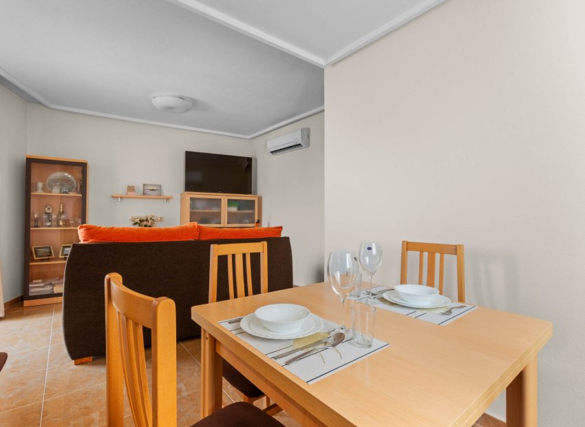 Herverkoop - Appartement -
Torrevieja - El Molino