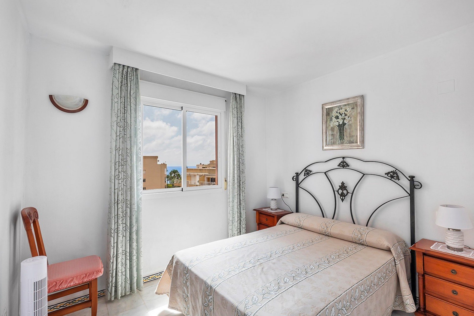 Herverkoop - Appartement -
Torrevieja - Playa de los locos