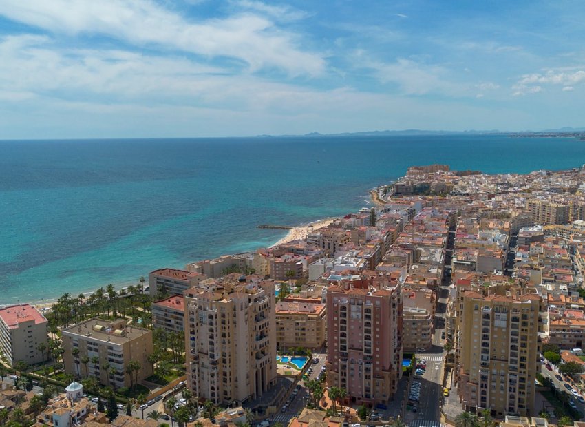 Herverkoop - Appartement -
Torrevieja - Playa de los locos