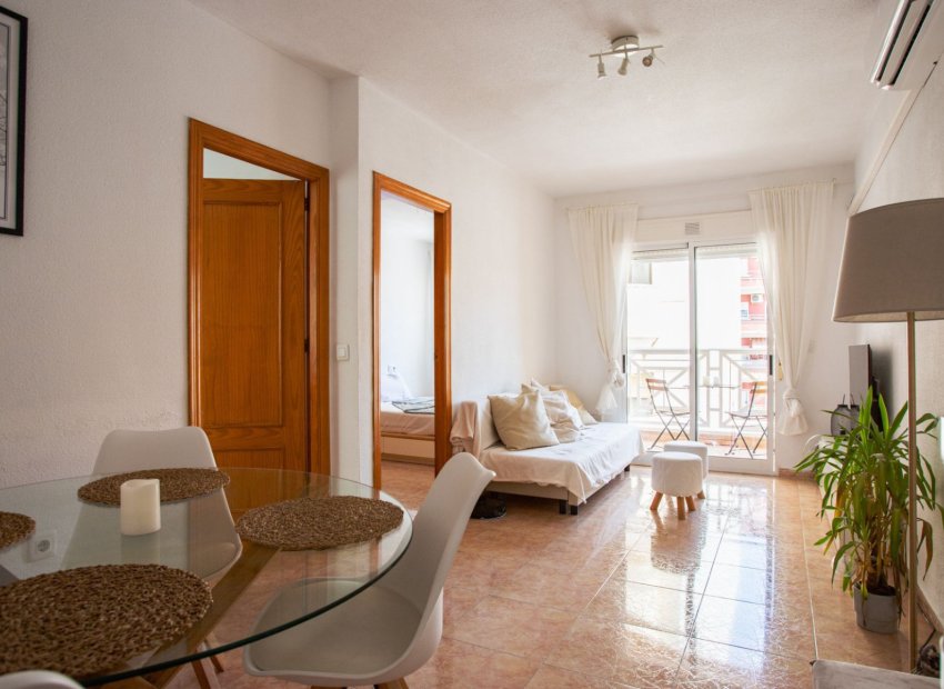 Herverkoop - Appartement -
Torrevieja