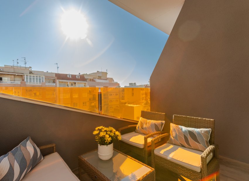Herverkoop - Appartement -
Torrevieja