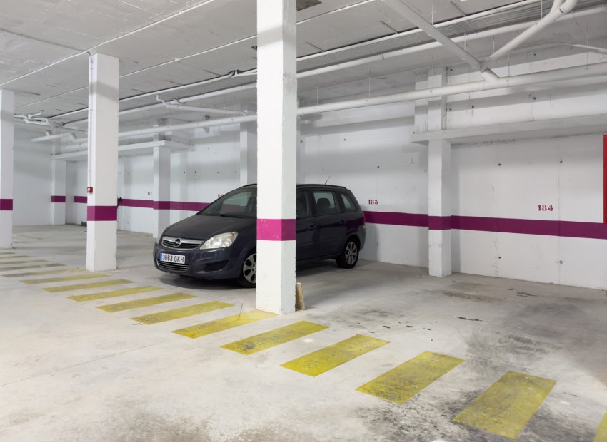 Herverkoop - Bungalow - Begane grond -
Torrevieja - Aguas Nuevas