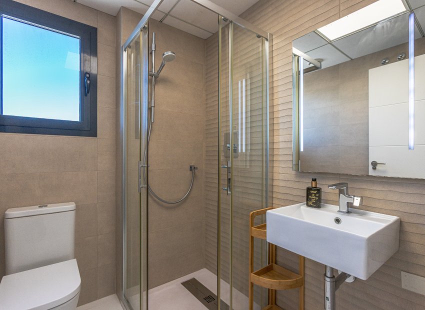 Herverkoop - Bungalow -
Los Altos