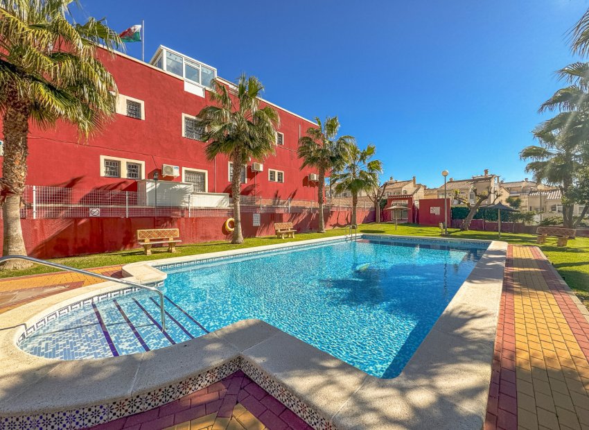 Herverkoop - Bungalow -
Los Altos