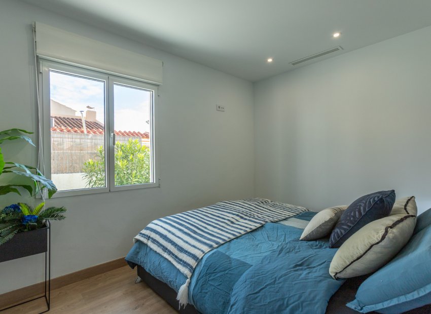 Herverkoop - Chalet -
Torrevieja - Los Balcones