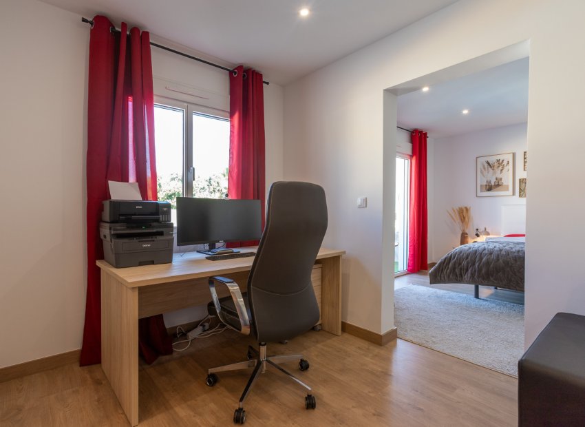 Herverkoop - Chalet -
Torrevieja - Los Balcones