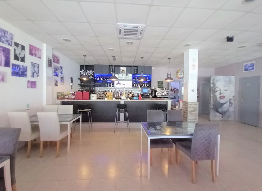 Herverkoop - Commercieel -
Guardamar del Segura - Guardamar Del Segura