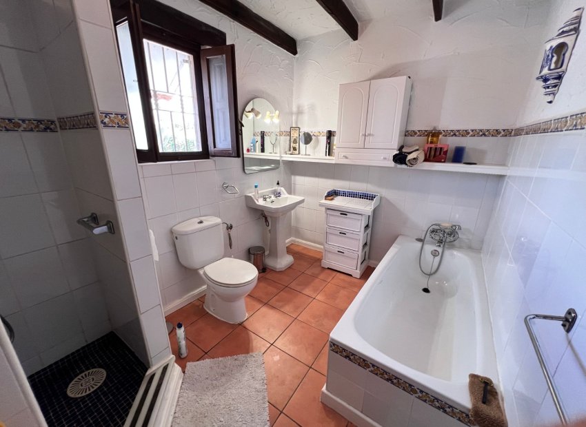 Herverkoop - Finca   -
Cartagena