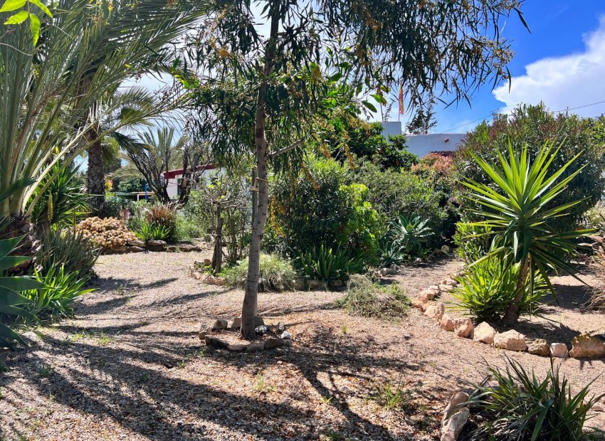 Herverkoop - Finca   -
Cartagena