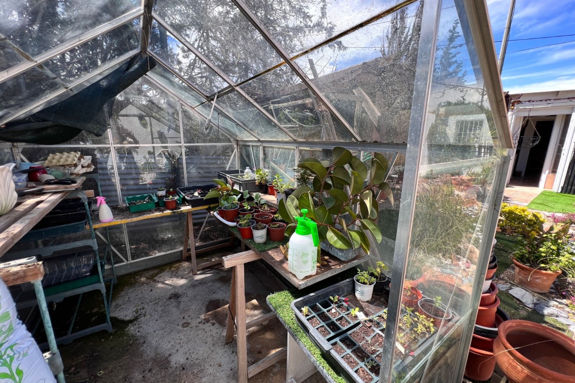 Herverkoop - Finca   -
Cartagena