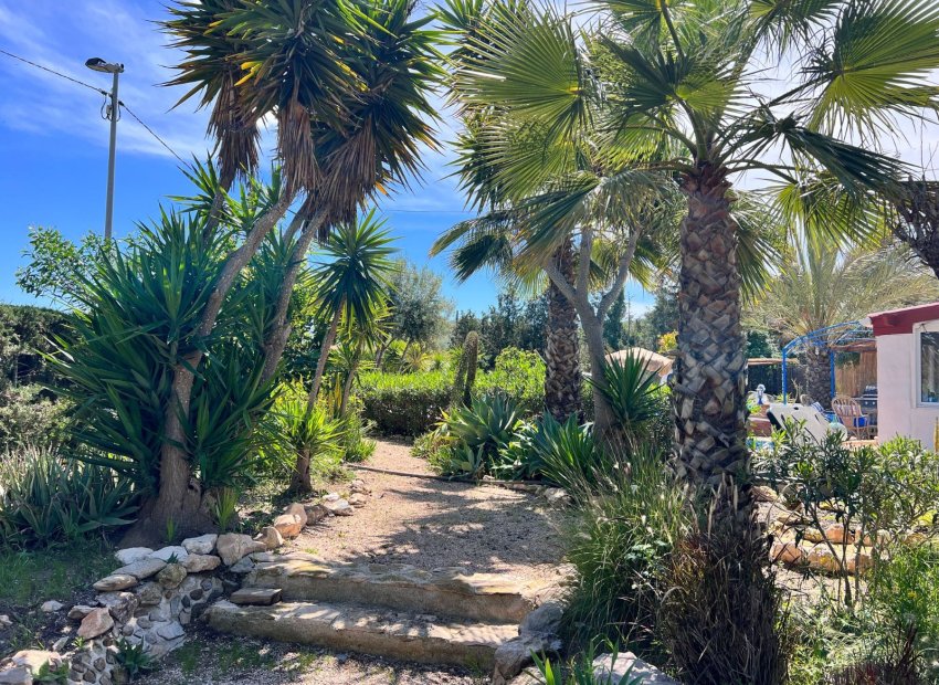 Herverkoop - Finca   -
Cartagena