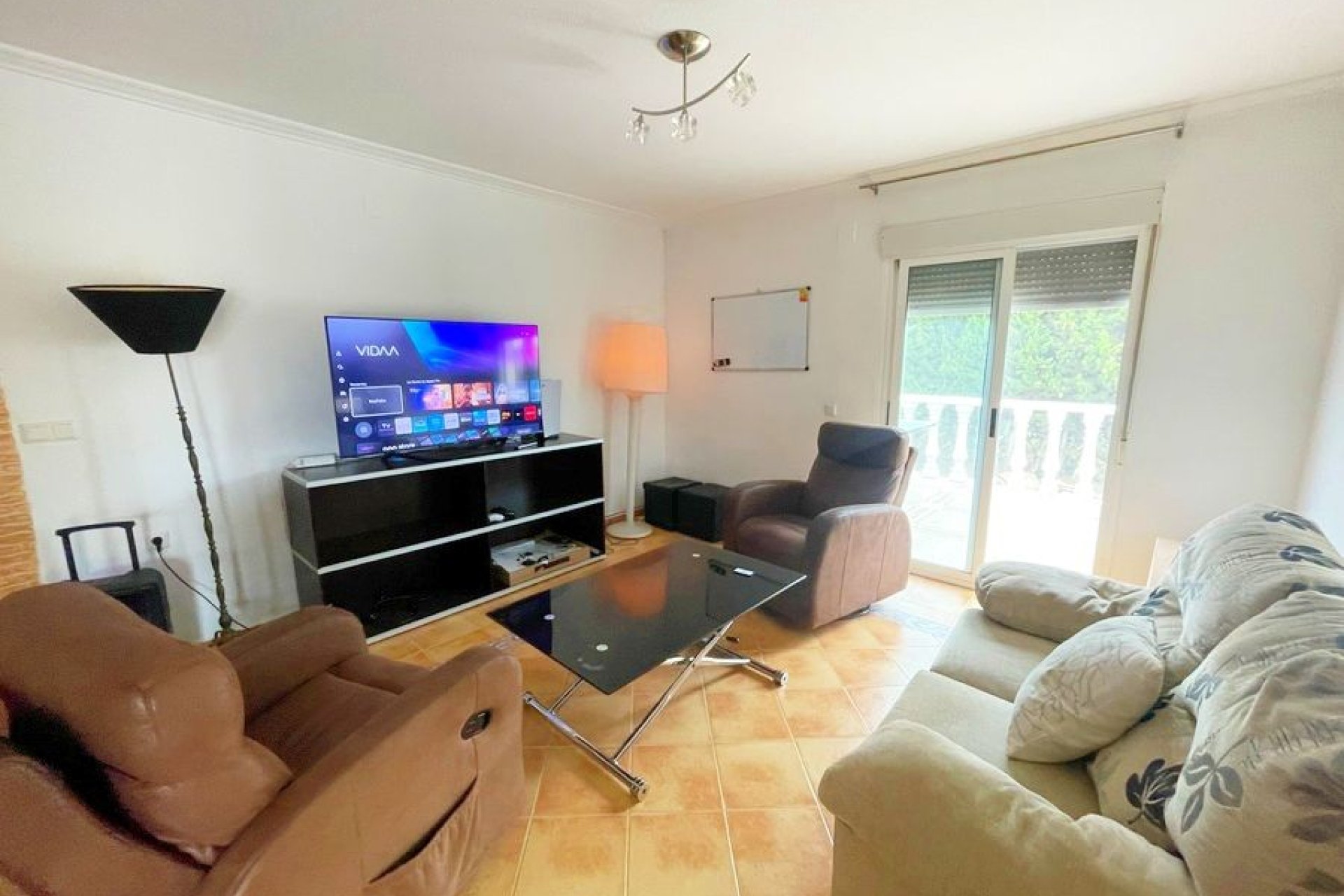 Herverkoop - Finca   -
Daya Vieja