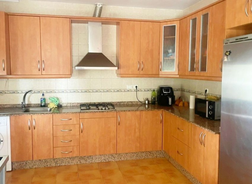 Herverkoop - Finca   -
Daya Vieja