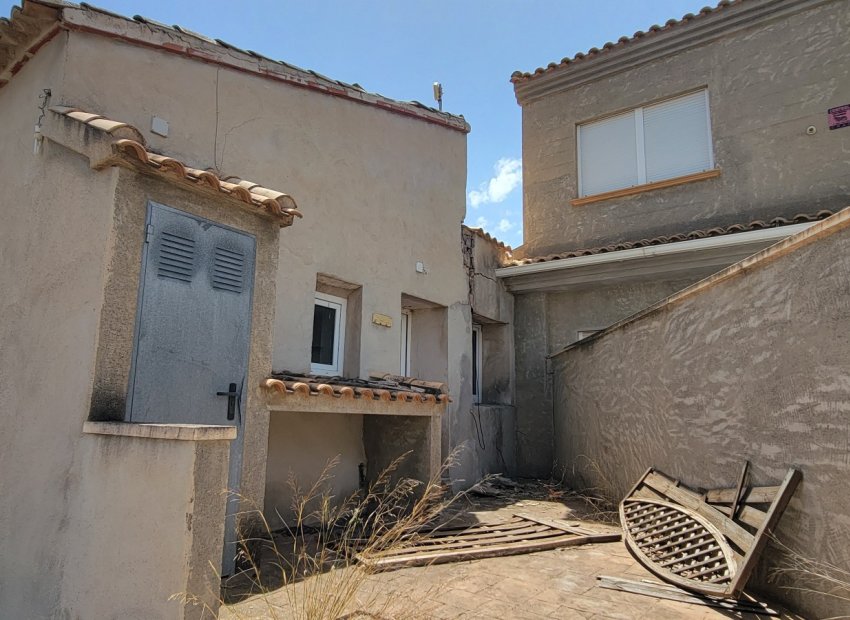 Herverkoop - Finca   -
Torremendo