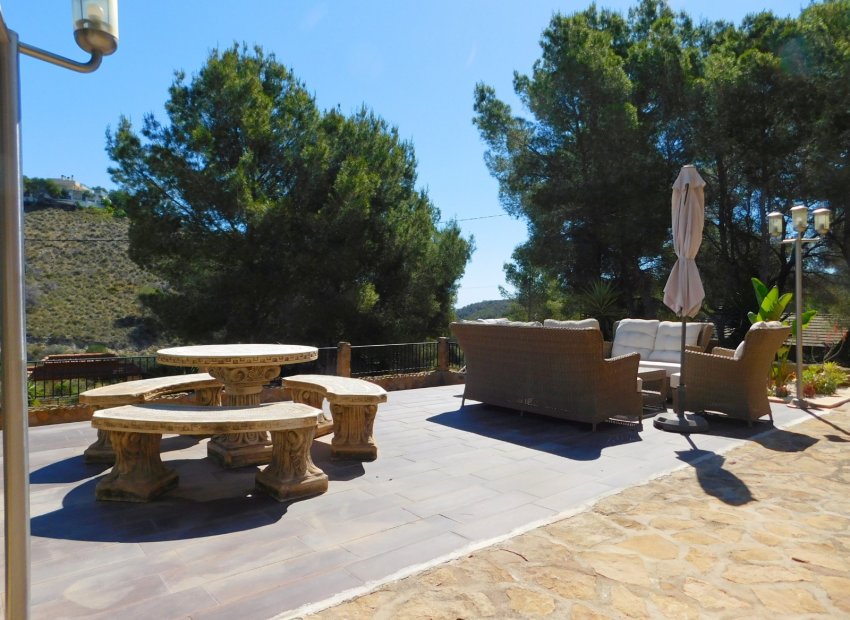Herverkoop - Finca   -
Torremendo