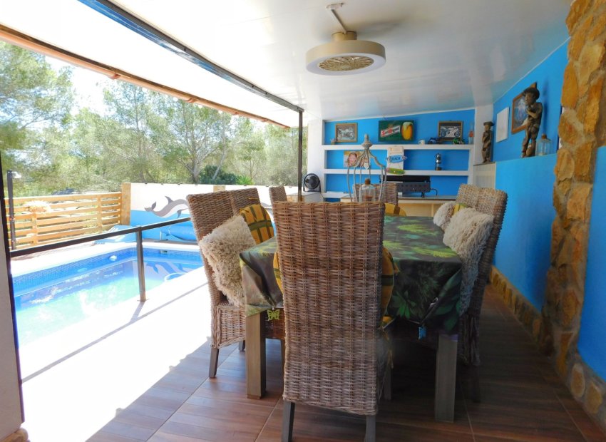 Herverkoop - Finca   -
Torremendo