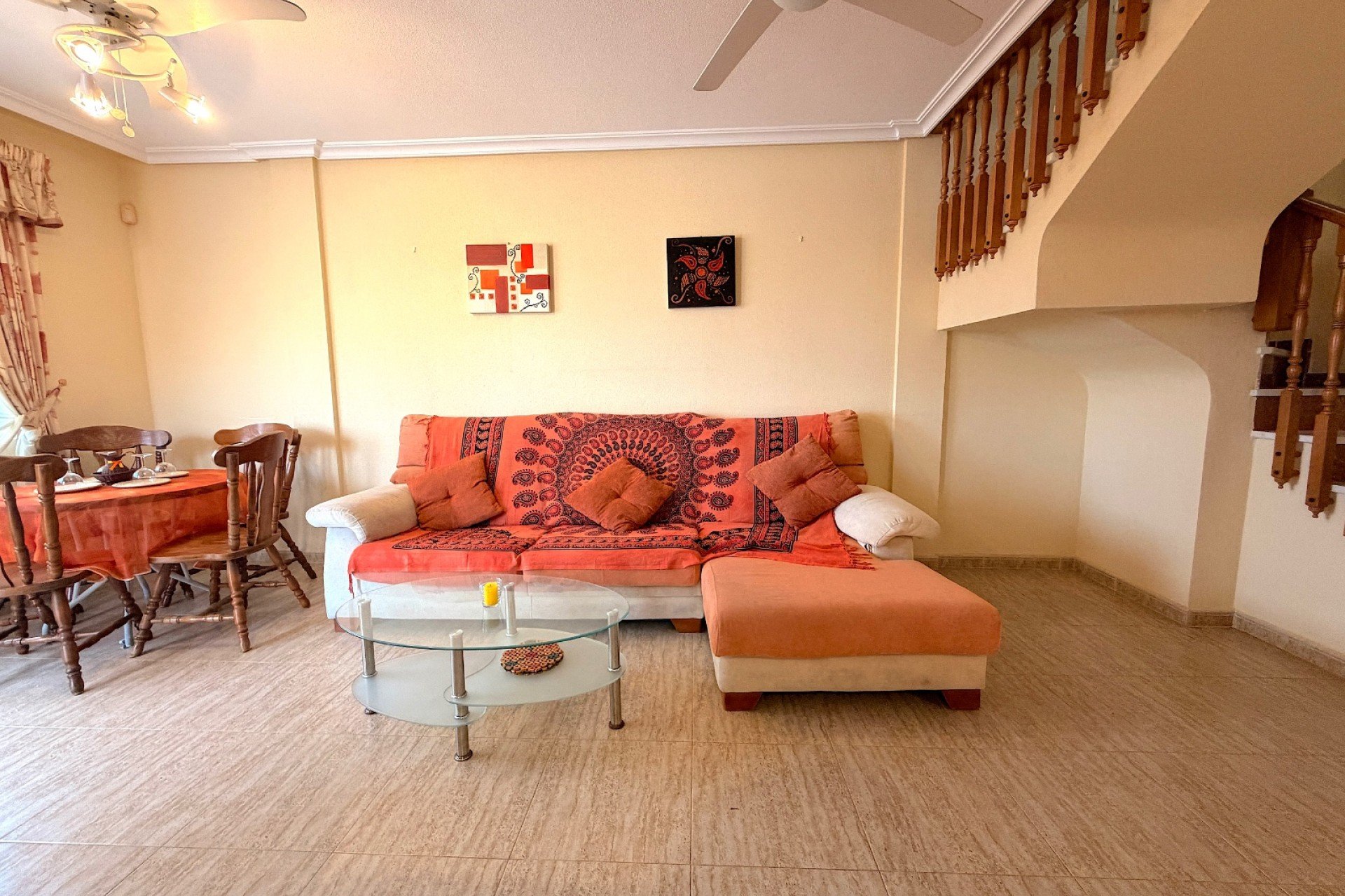 Herverkoop - Geschakelde Villa -
Algorfa - Montemar