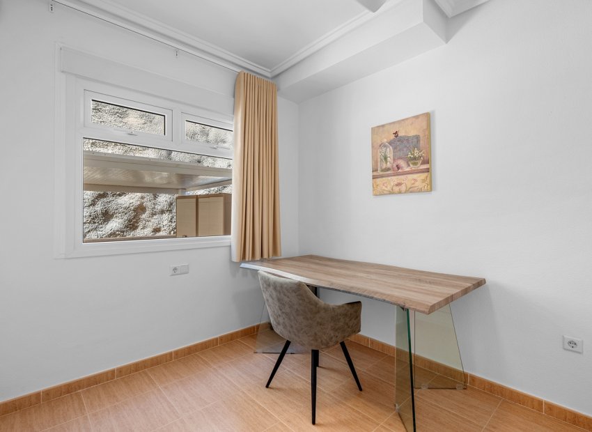 Herverkoop - Geschakelde Villa -
Ciudad Quesada - Rojales - Costa Blanca South