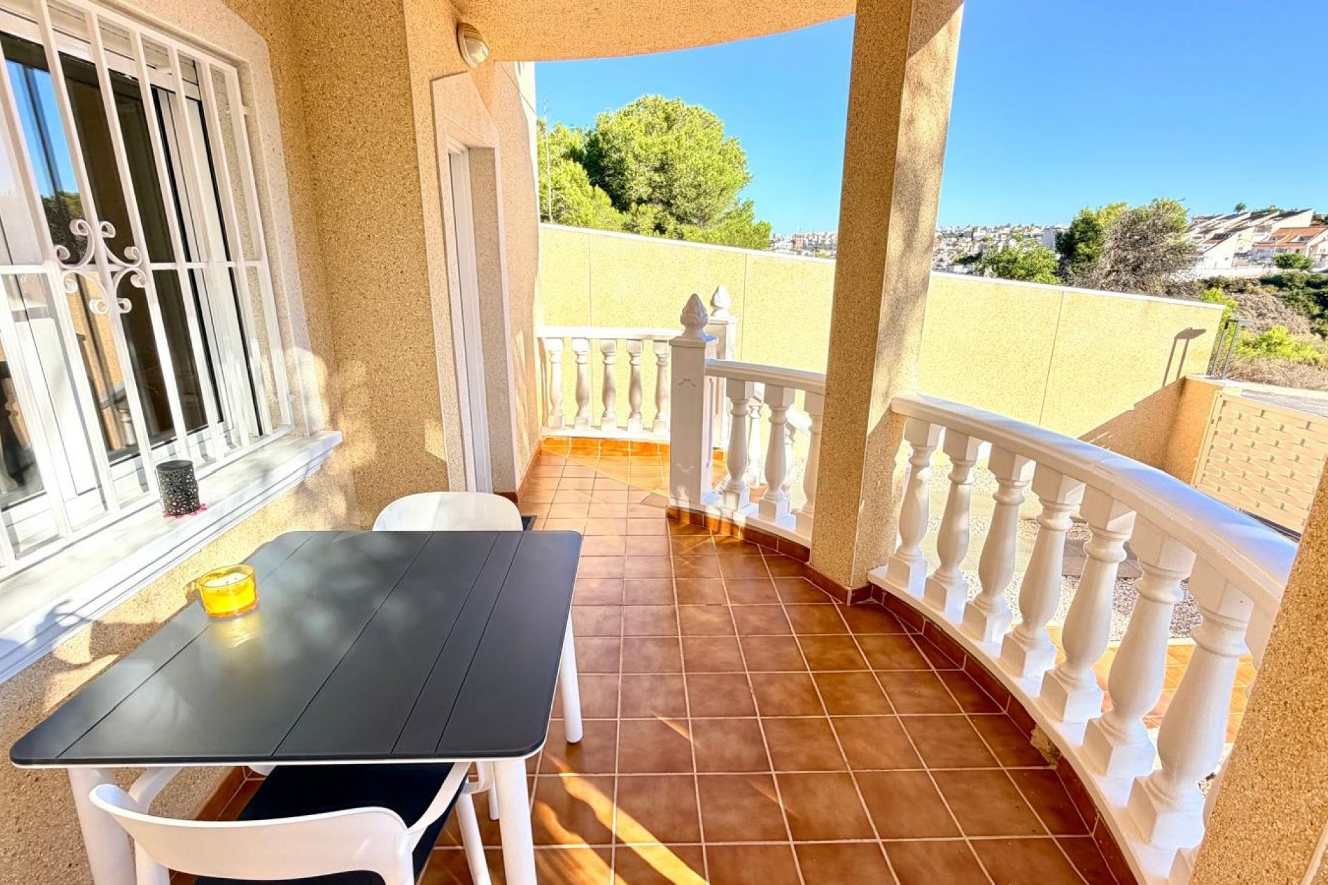 Herverkoop - Geschakelde Villa -
Ciudad Quesada - Rojales - La Marquesa Golf