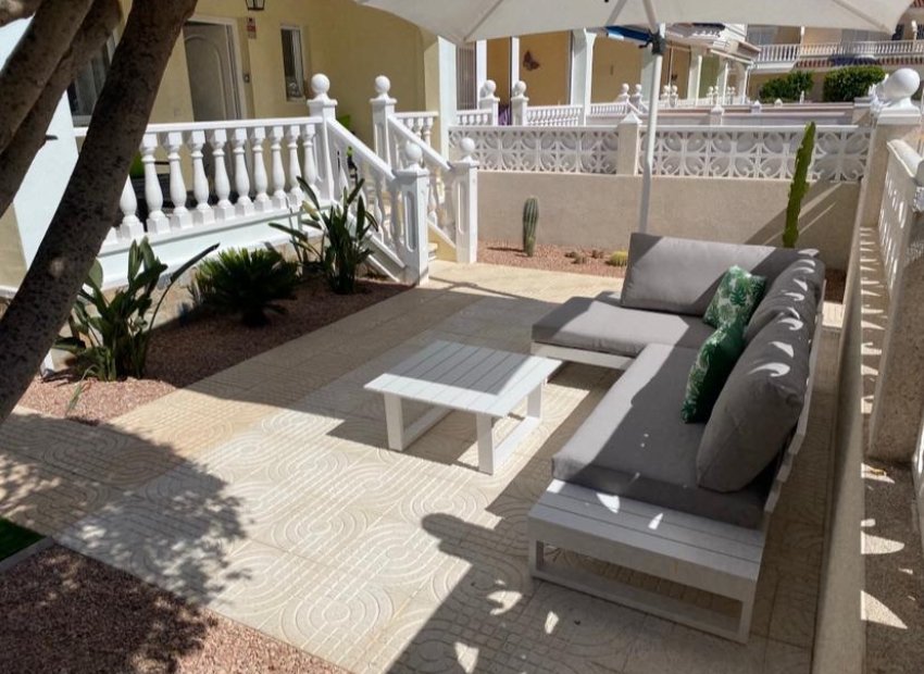 Herverkoop - Geschakelde Villa -
Ciudad Quesada - Rojales - Rojales