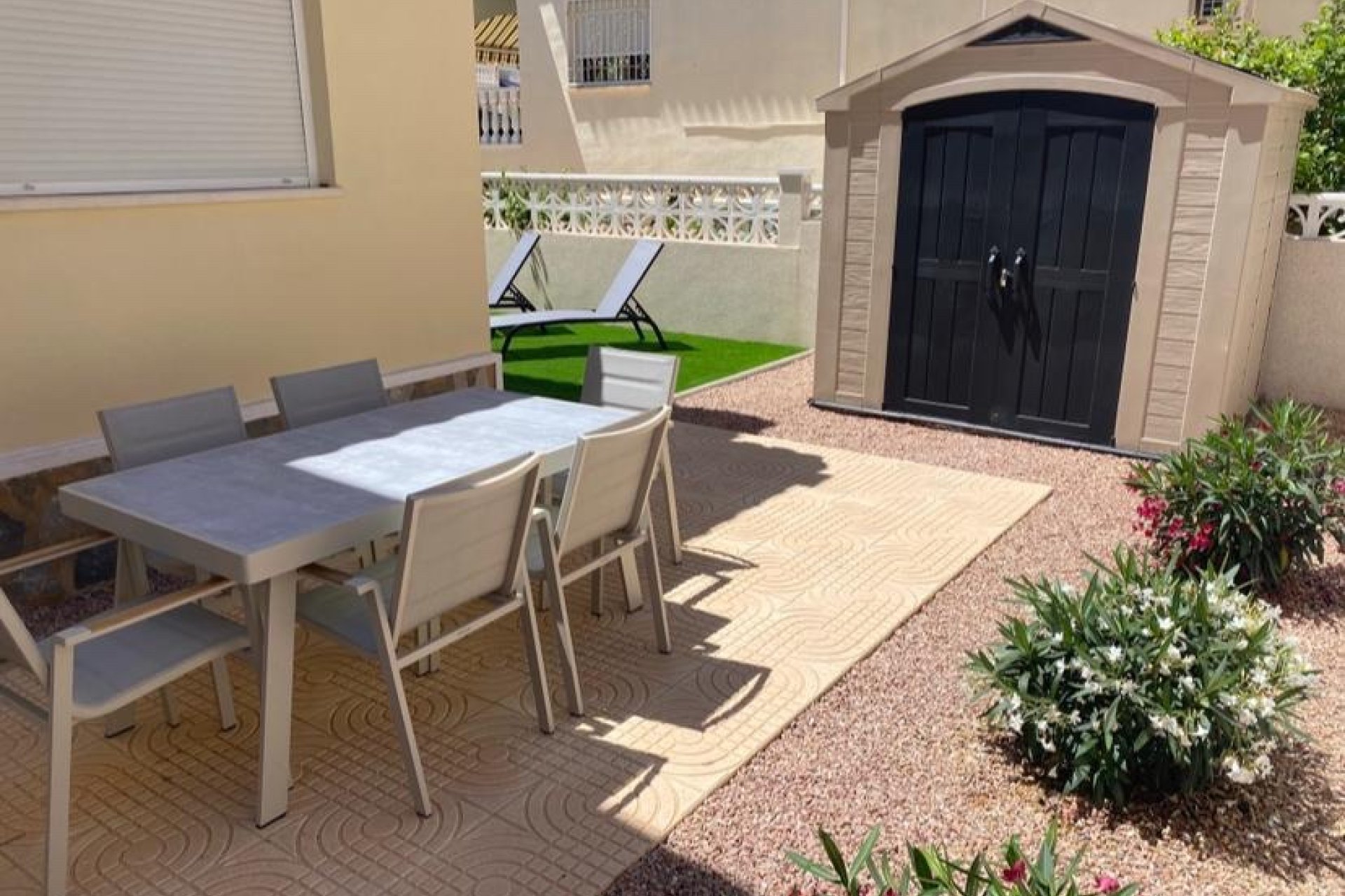 Herverkoop - Geschakelde Villa -
Ciudad Quesada - Rojales - Rojales