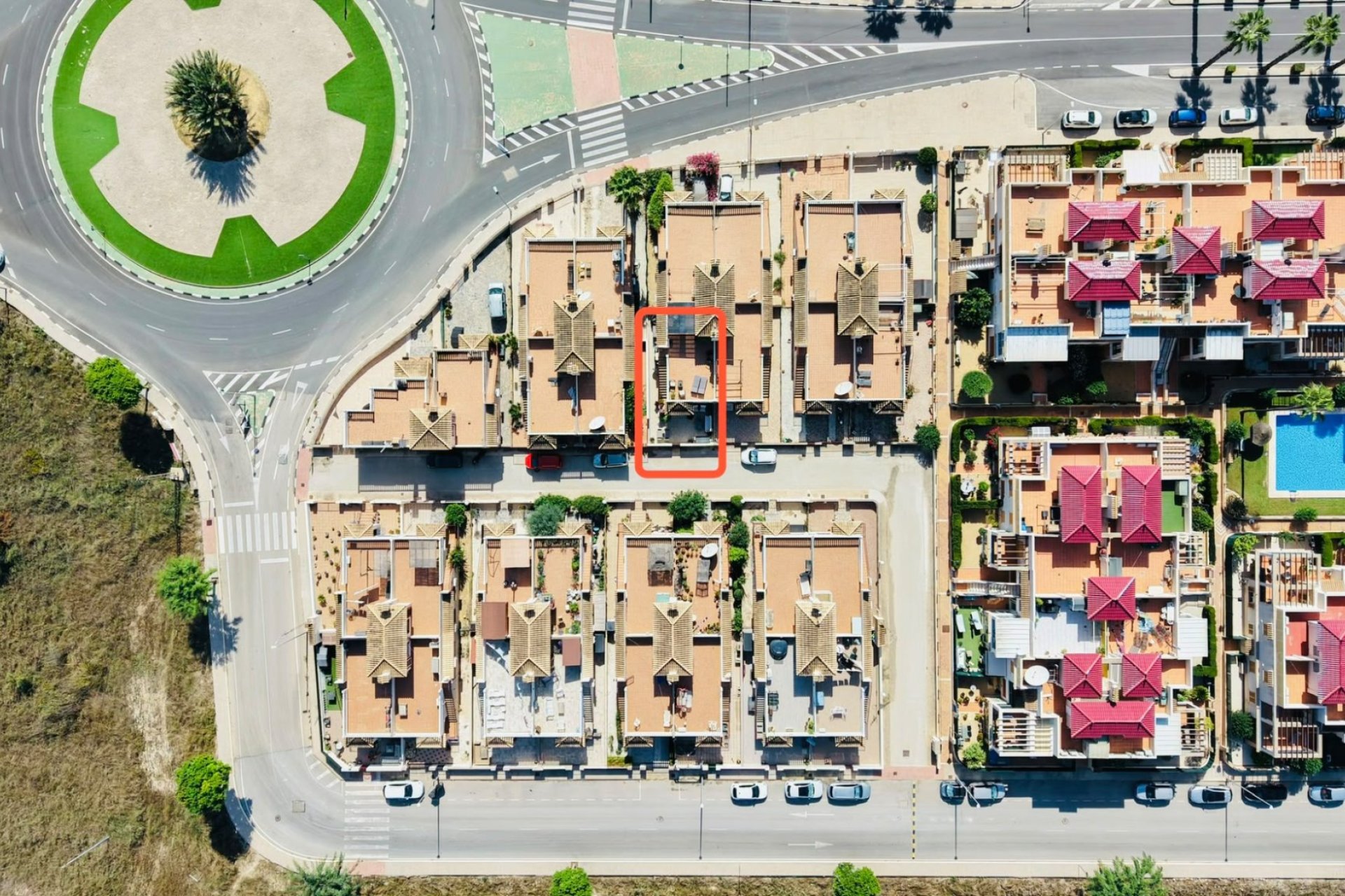 Herverkoop - Geschakelde Villa -
Daya Vieja