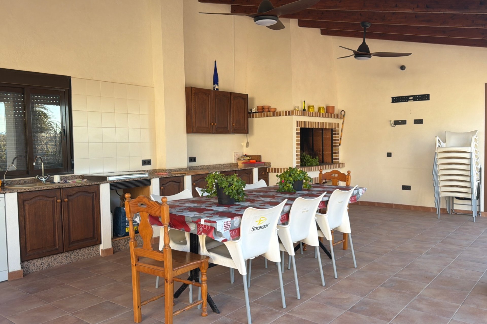 Herverkoop - Geschakelde Villa -
Dolores