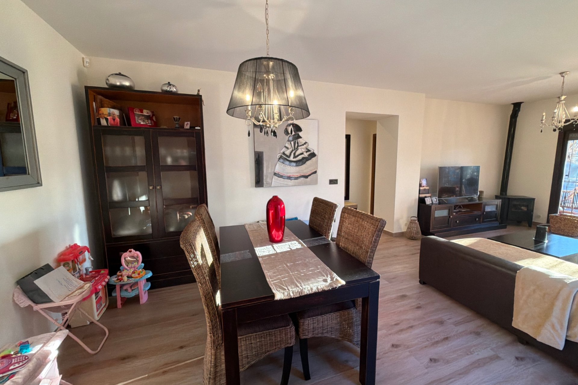 Herverkoop - Geschakelde Villa -
Dolores