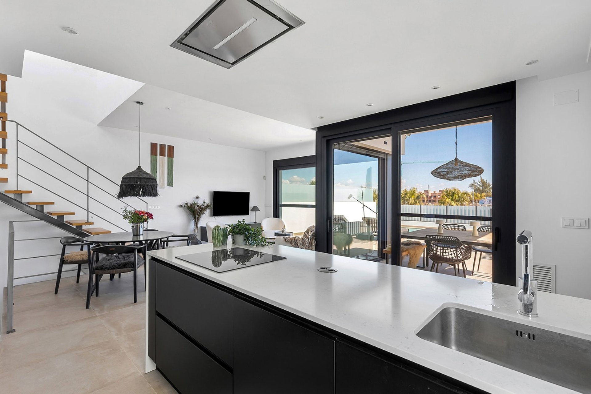 Herverkoop - Geschakelde Villa -
Dolores