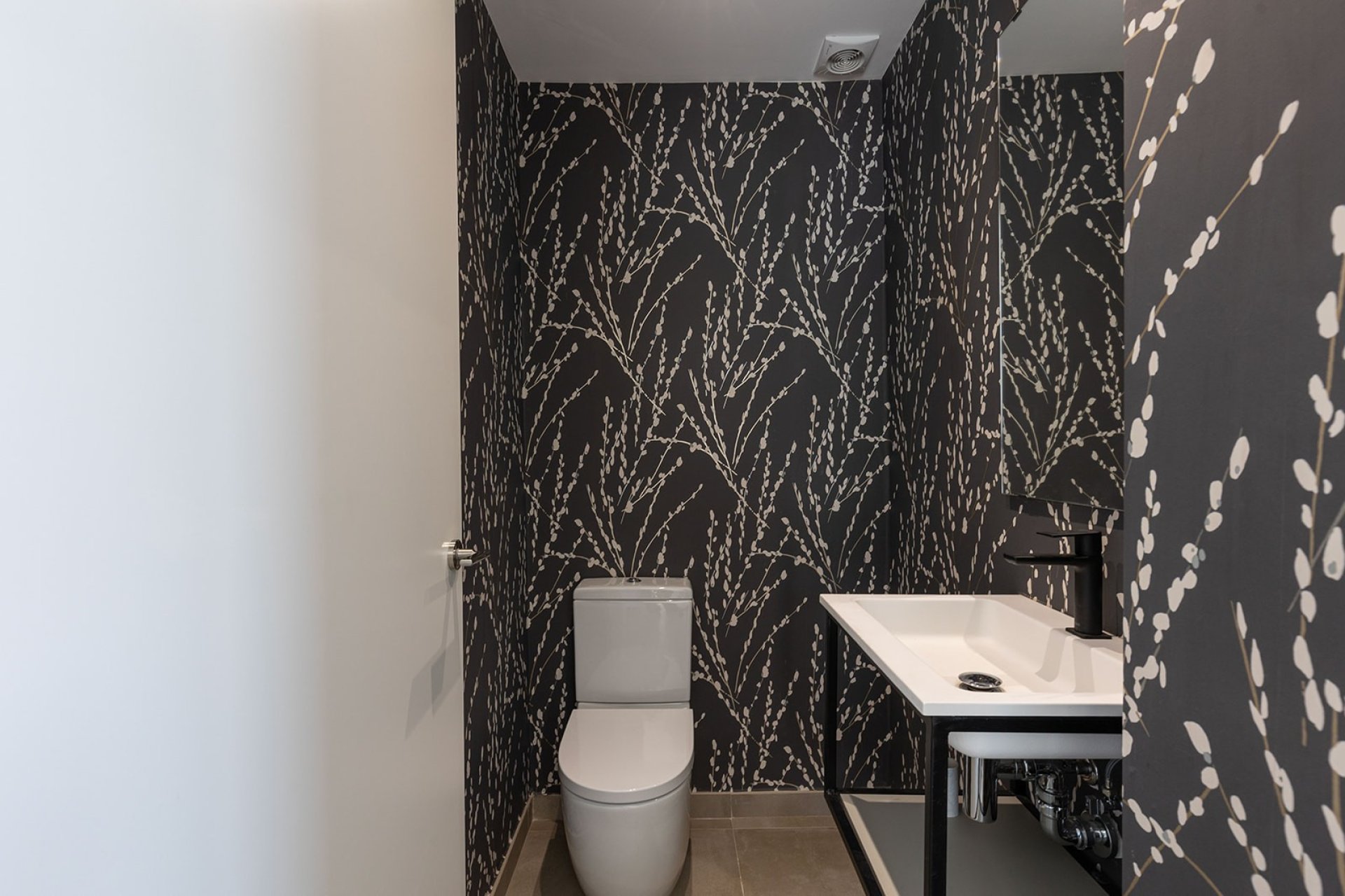 Herverkoop - Geschakelde Villa -
Dolores