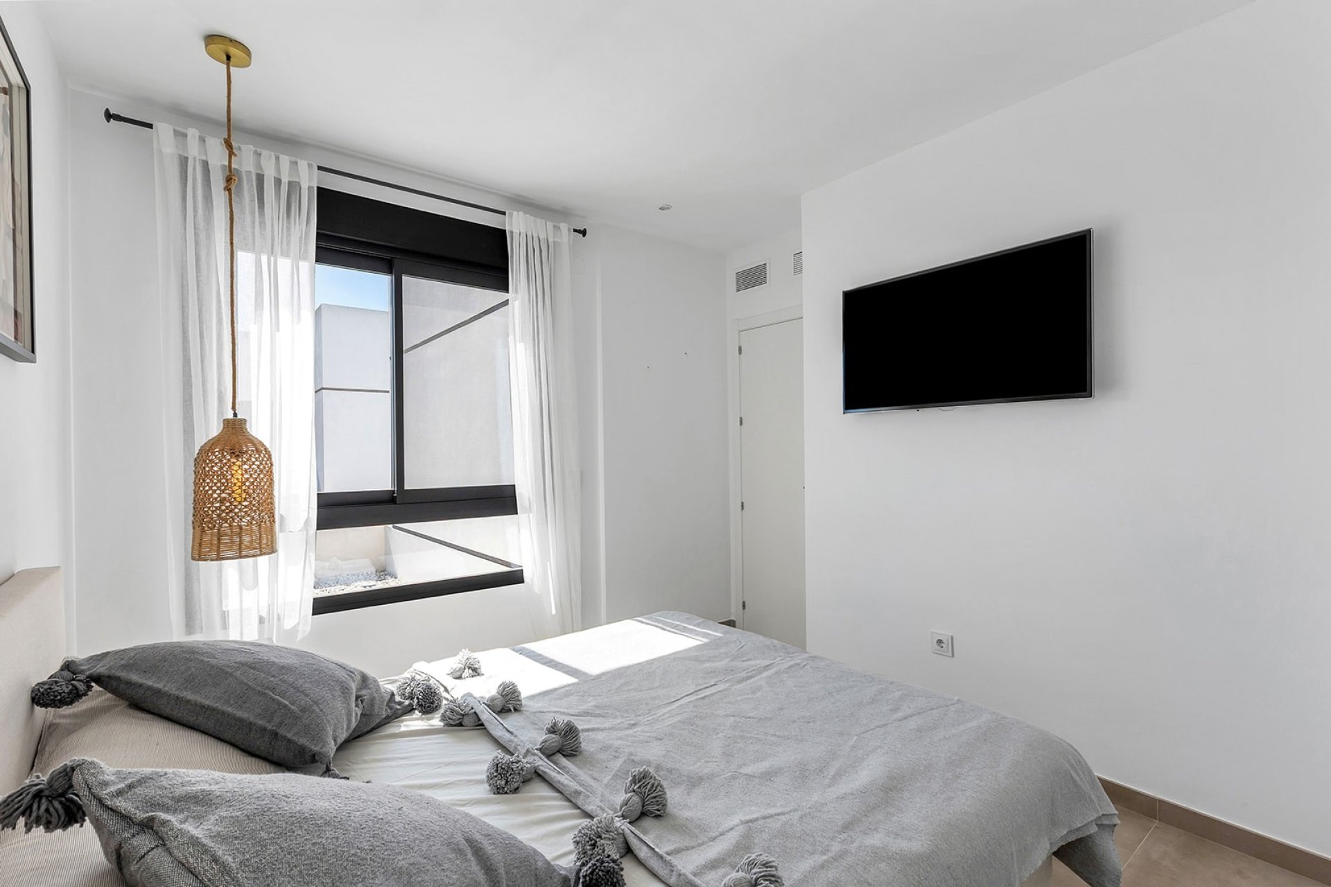 Herverkoop - Geschakelde Villa -
Dolores