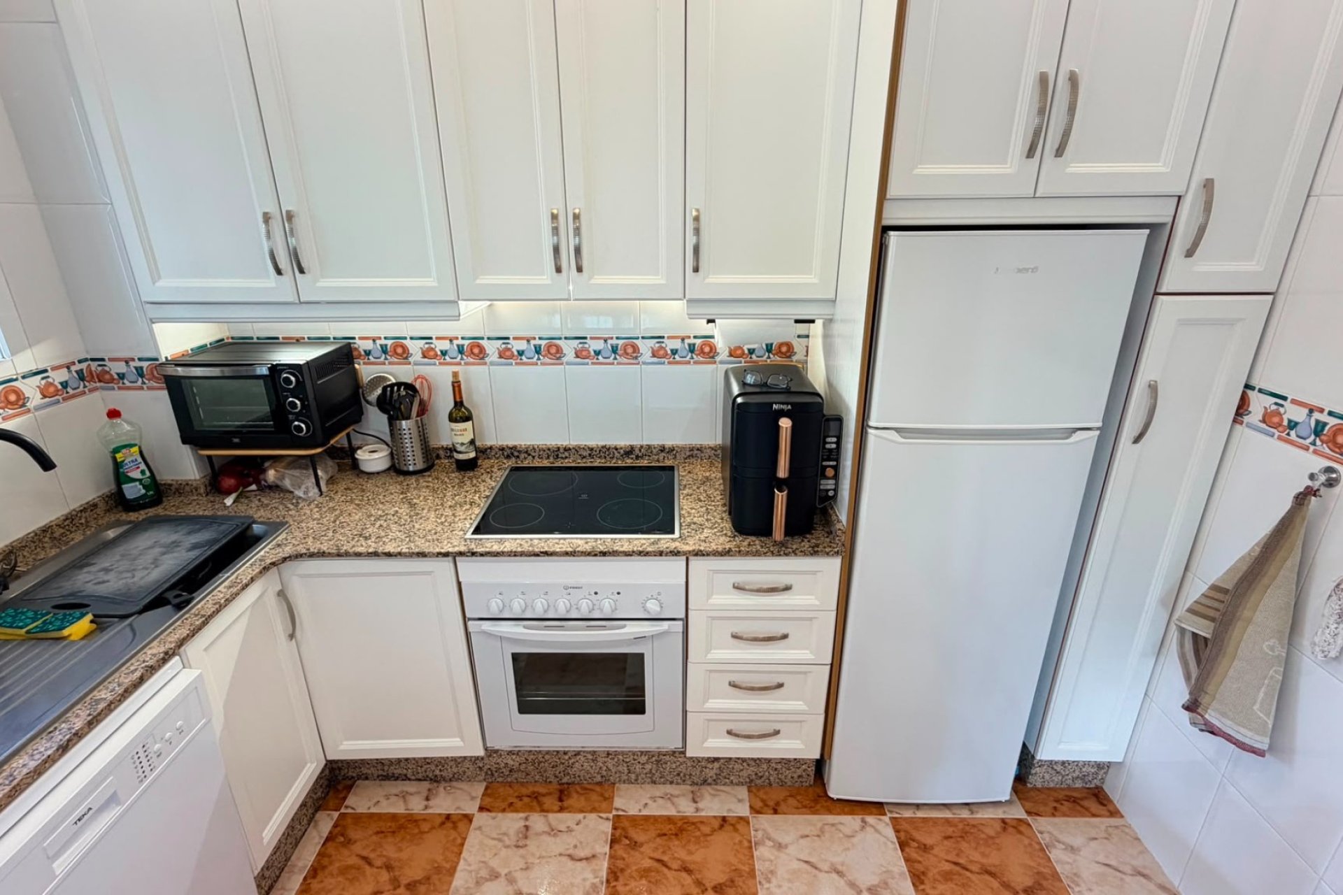Herverkoop - Geschakelde Villa -
Lomas de Cabo Roig - Orihuela Costa