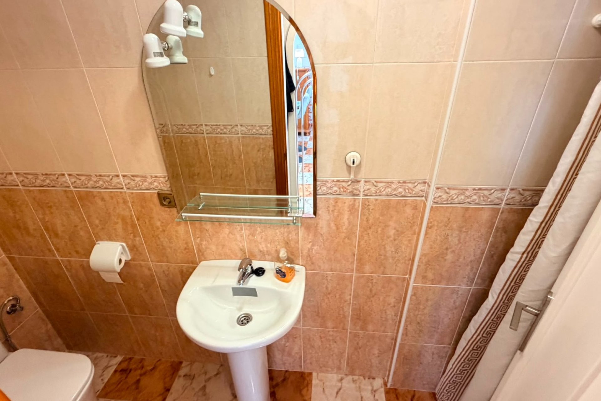 Herverkoop - Geschakelde Villa -
Lomas de Cabo Roig - Orihuela Costa