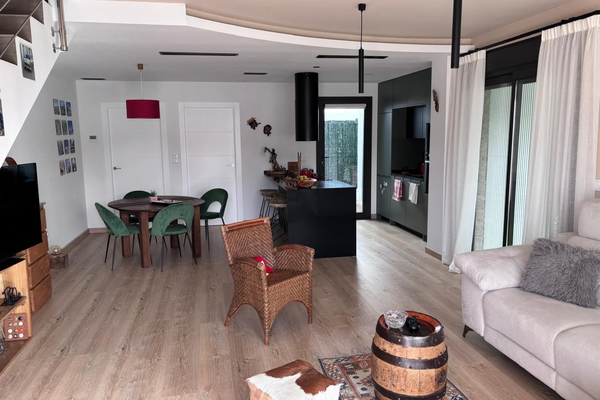 Herverkoop - Geschakelde Villa -
Los Montesinos - La Herada